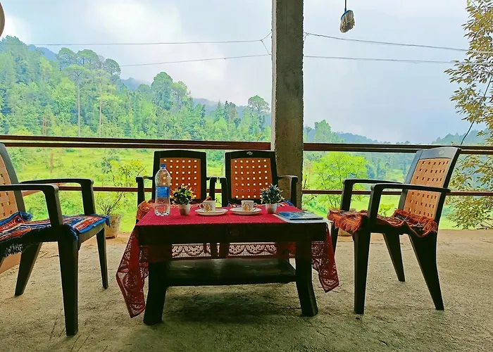 Bholenath Homestay Dalhousie
